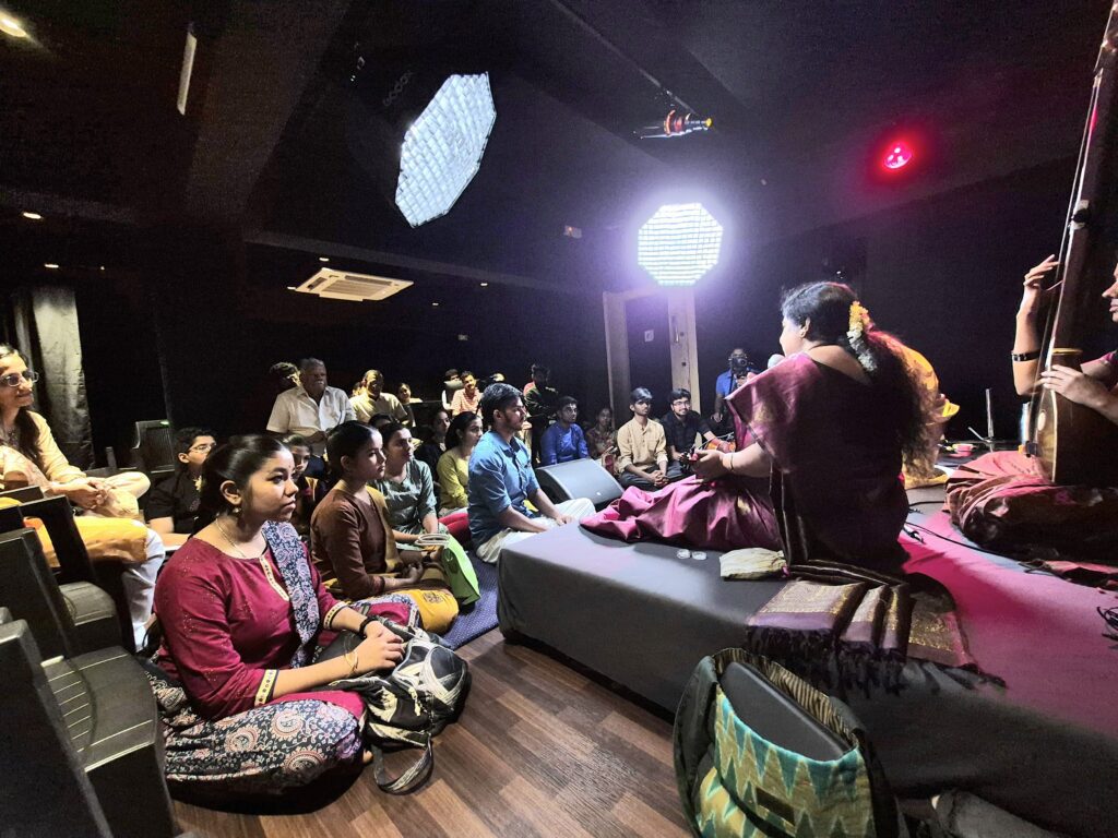 Anandha Margazhi: music concerts by the young